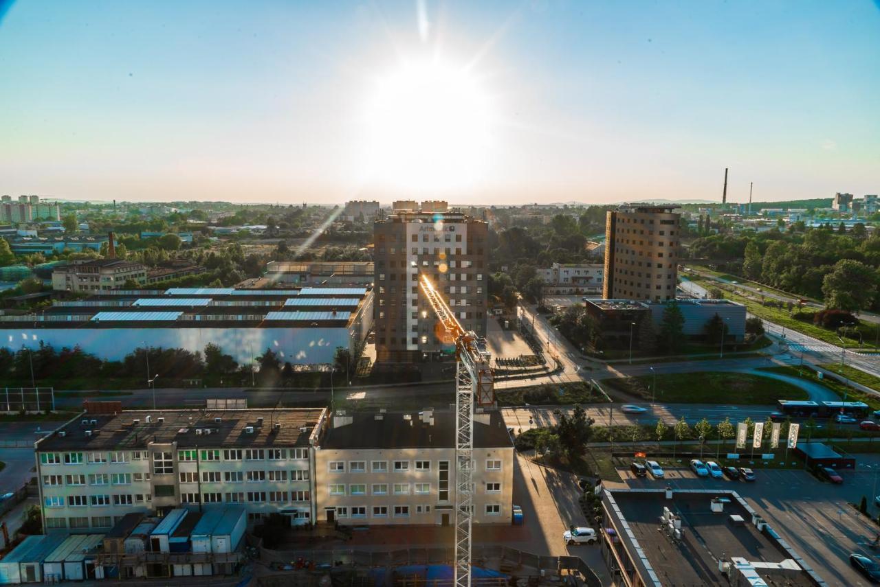 Apartament Plaza Tower 14 Pietro Kielce Kültér fotó